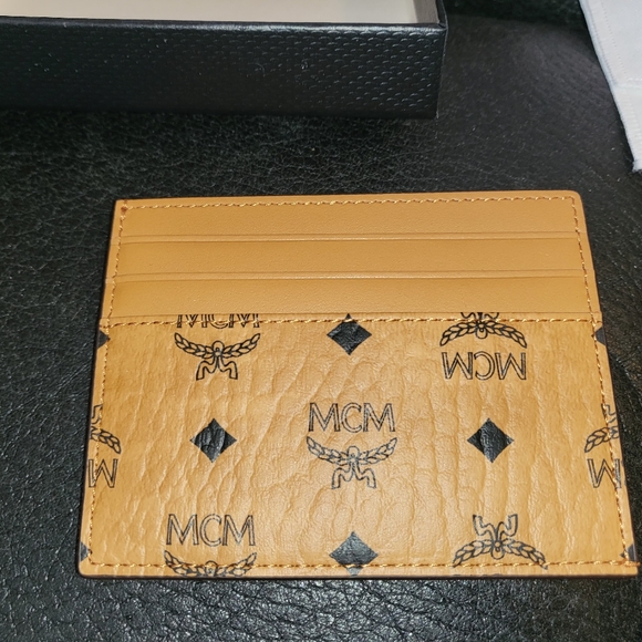 MCM Visetos Card Case Cognac - Picture 6 of 8